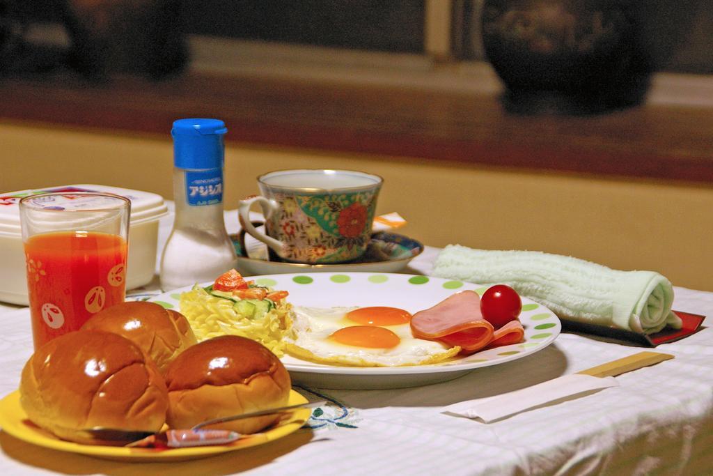 Yamabe Hotel Tenri Екстериор снимка