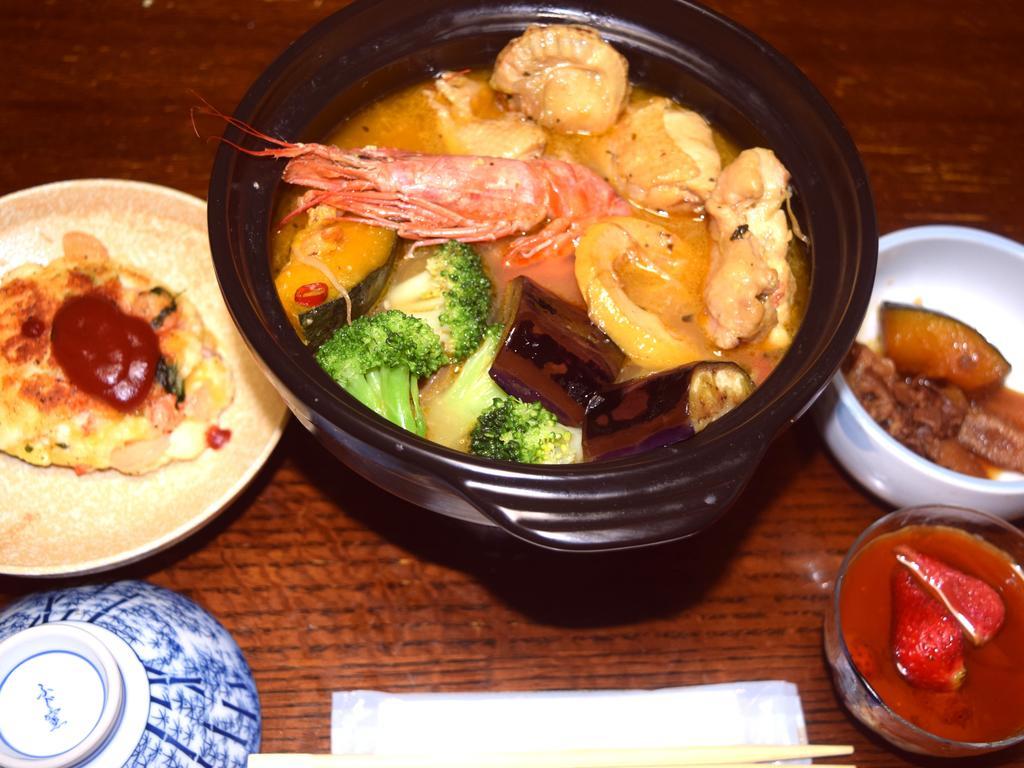 Yamabe Hotel Tenri Екстериор снимка