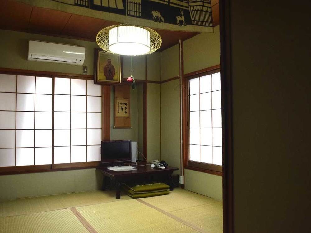 Yamabe Hotel Tenri Екстериор снимка
