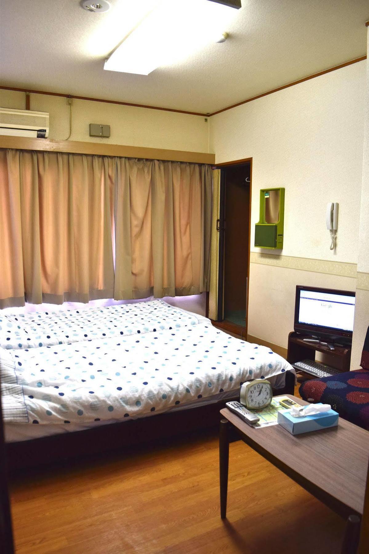 Yamabe Hotel Tenri Екстериор снимка